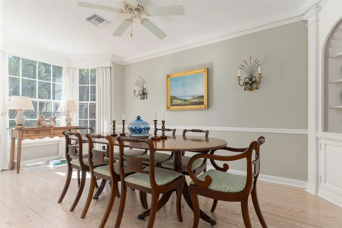 74 Gomez Rd, Jupiter Island FL 33455