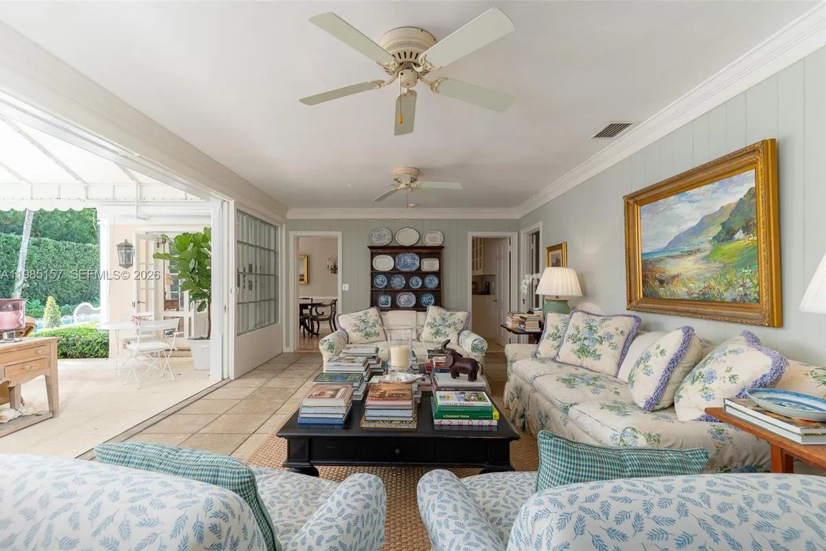 74 Gomez Rd, Jupiter Island FL 33455