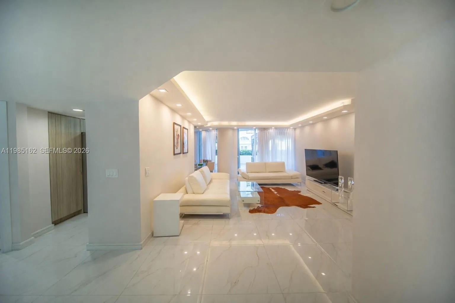 16445 Collins Ave # 425, Sunny Isles Beach FL 33160