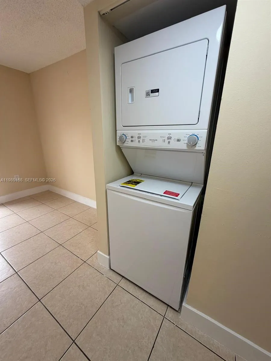 2377 W 66th Pl # 204, Hialeah FL 33016