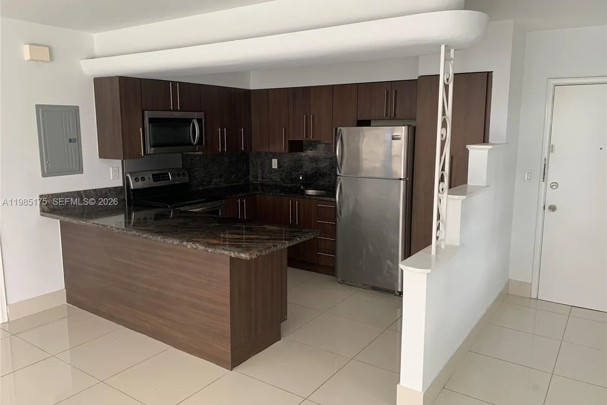 315 MAJORCA AV # 1, Coral Gables FL 33134