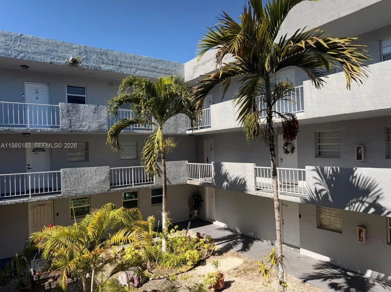 1725 W 60th St # F216, Hialeah FL 33012