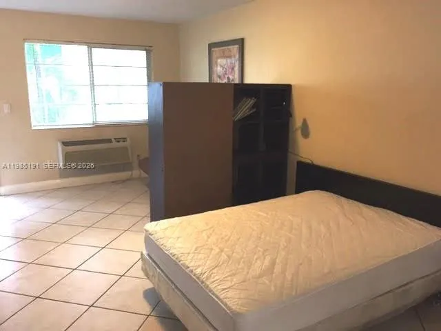 7315 Byron Ave # 6, Miami Beach FL 33141