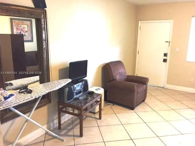 7315 Byron Ave # 6, Miami Beach FL 33141