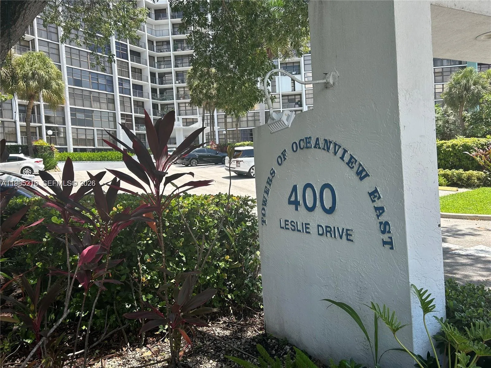 400 Leslie Dr # 308, Hallandale Beach FL 33009
