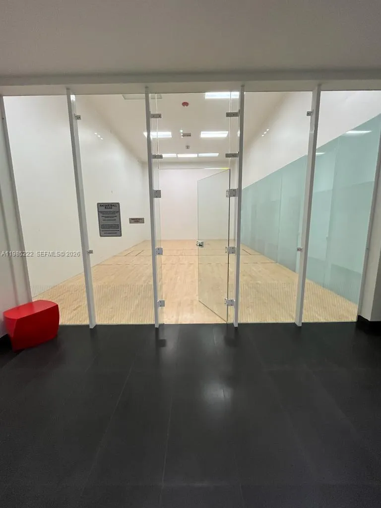 1600 NE 1st Ave # 1620, Miami FL 33132