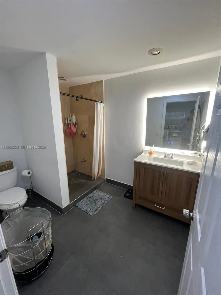 9770 SW 13th Ter, Miami FL 33174