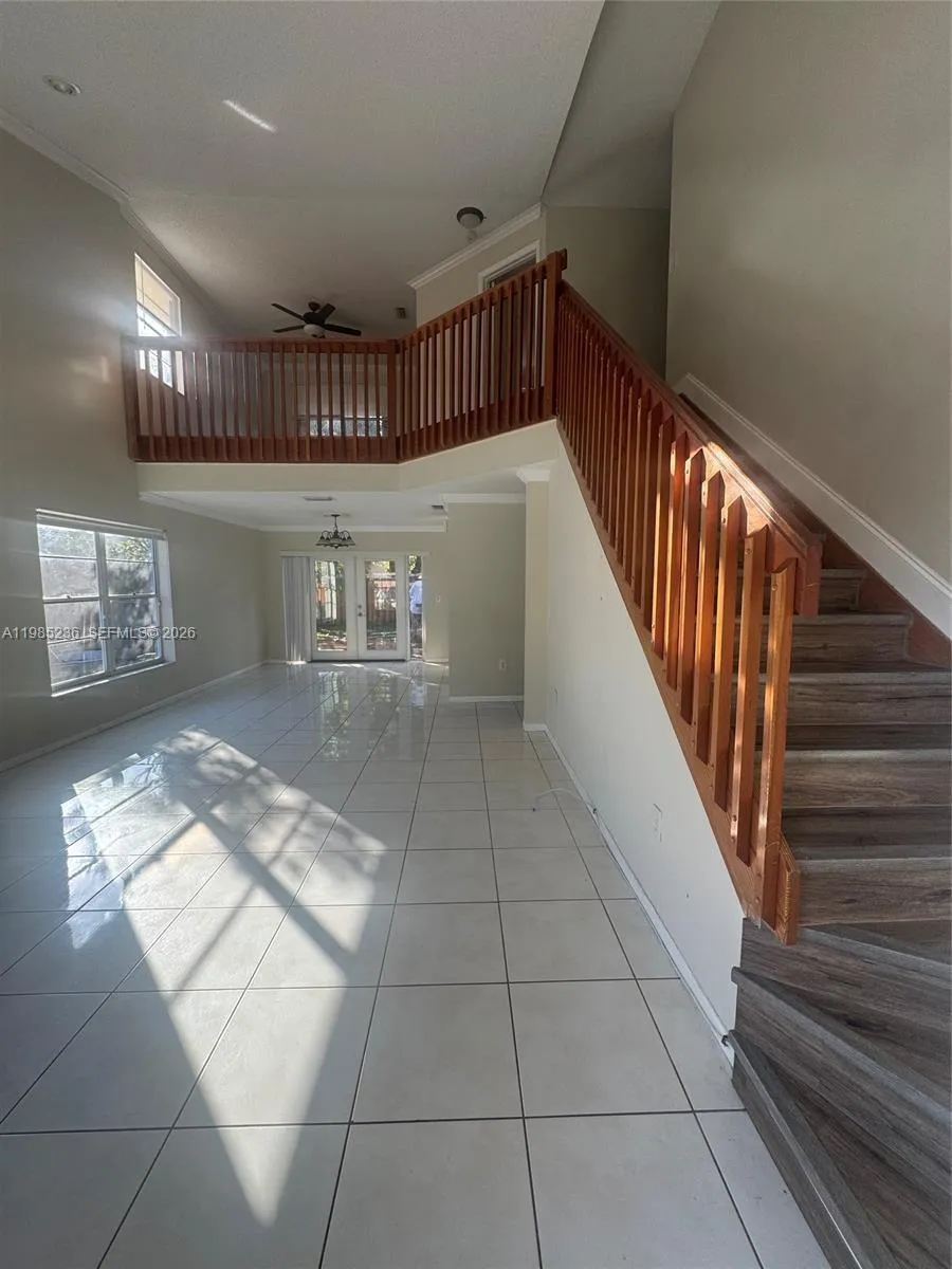 3187 NW 122nd Ave, Sunrise FL 33323