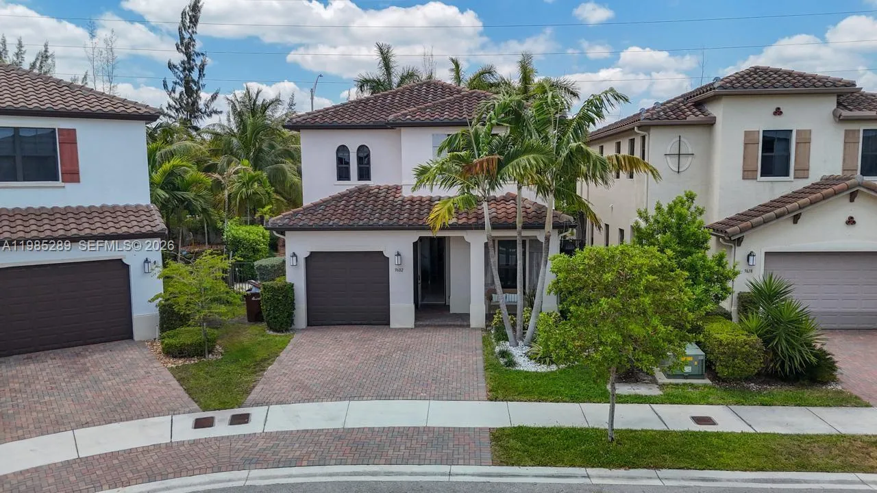 9602 W 35th Ln # 0, Hialeah FL 33018