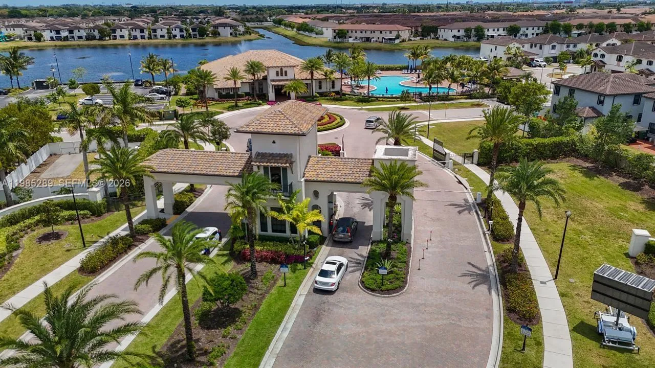 9602 W 35th Ln # 0, Hialeah FL 33018