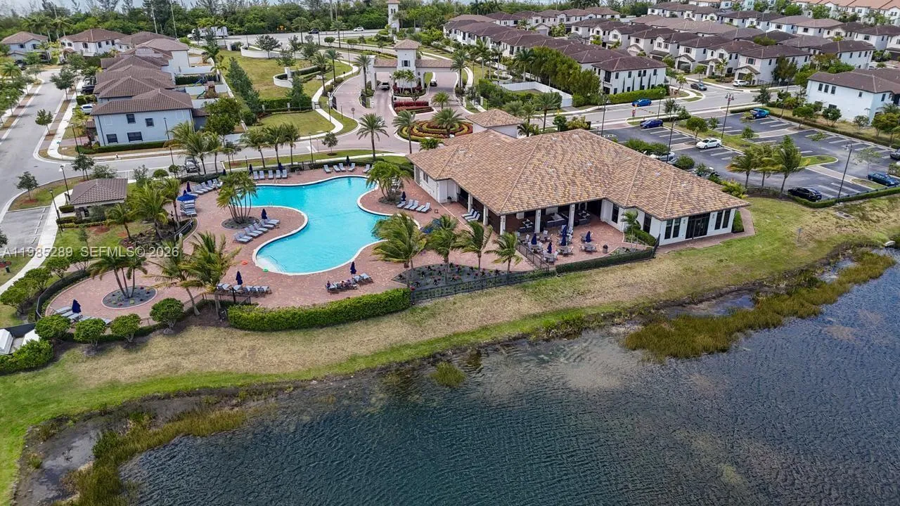 9602 W 35th Ln # 0, Hialeah FL 33018