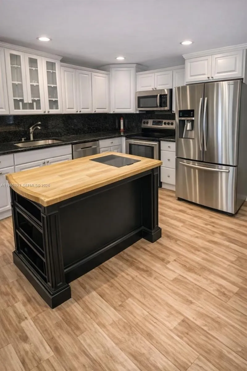 23 W Lexington Ln # C, Palm Beach Gardens FL 33418