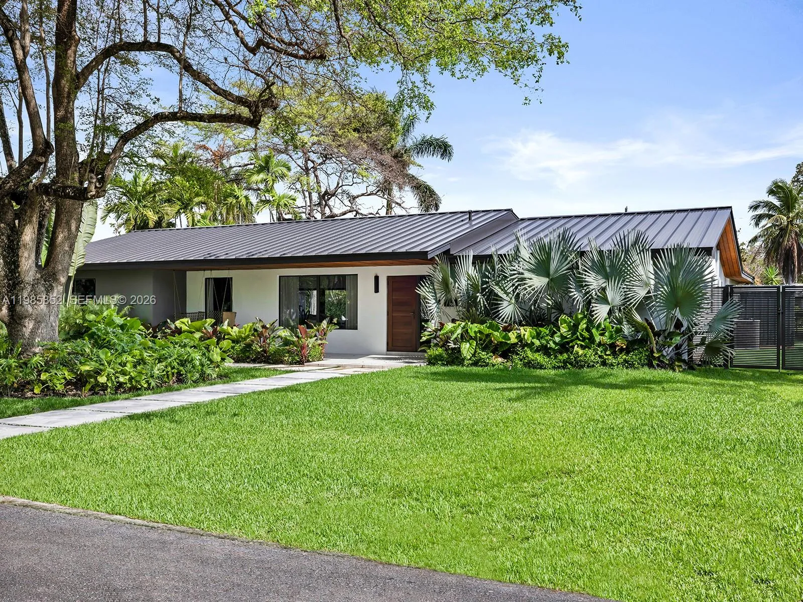 7945 SW 141st Ter, Palmetto Bay FL 33158