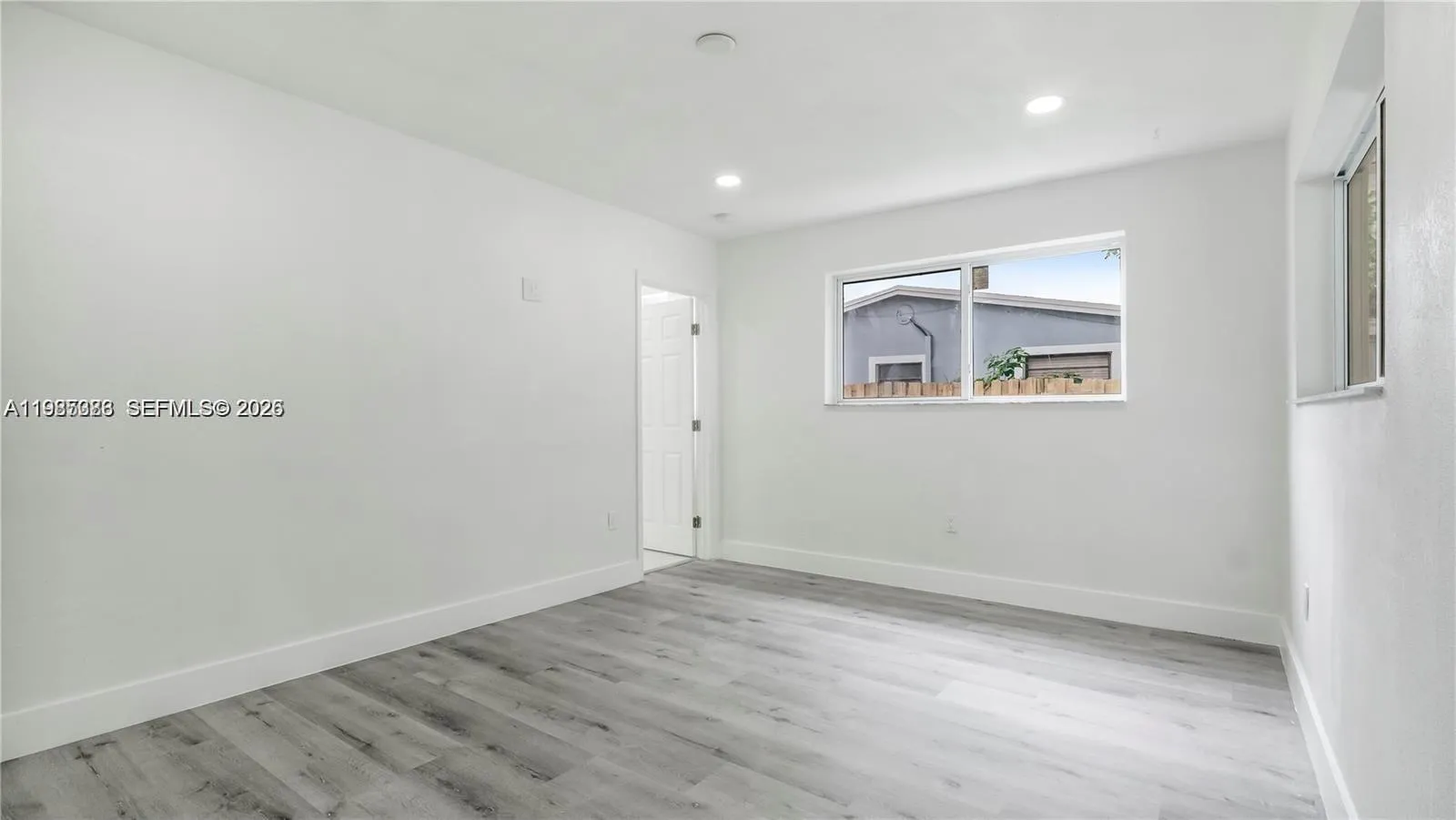 2301 NW 191st St, Miami Gardens FL 33056