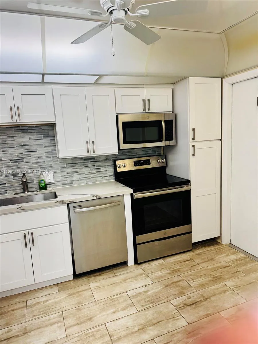 2601 S Course Dr # 409, Pompano Beach FL 33069