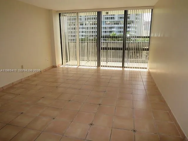 600 NE 36th St # 517, Miami FL 33137