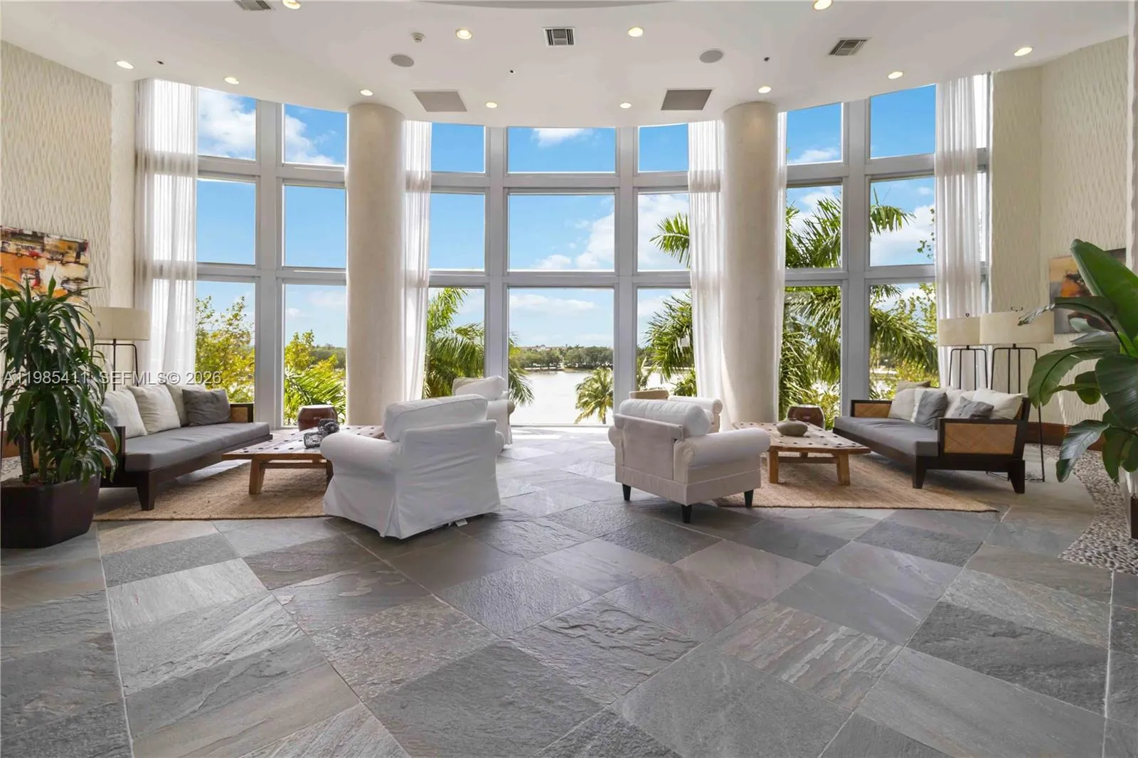 2641 N Flamingo Rd # 307N, Sunrise FL 33323