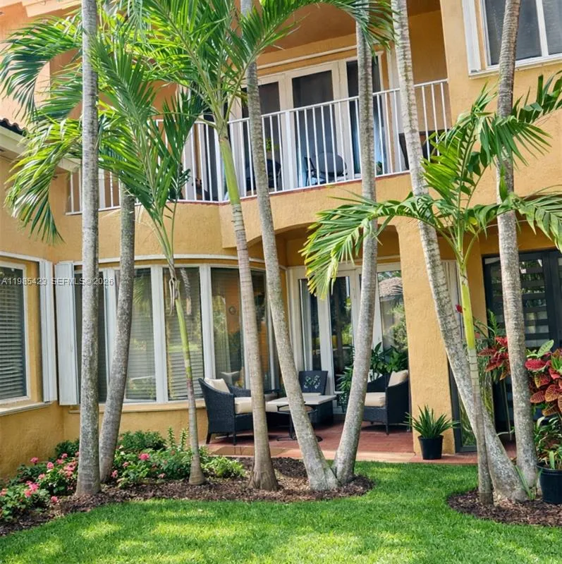 1958 SE 23rd Ct, Homestead FL 33035