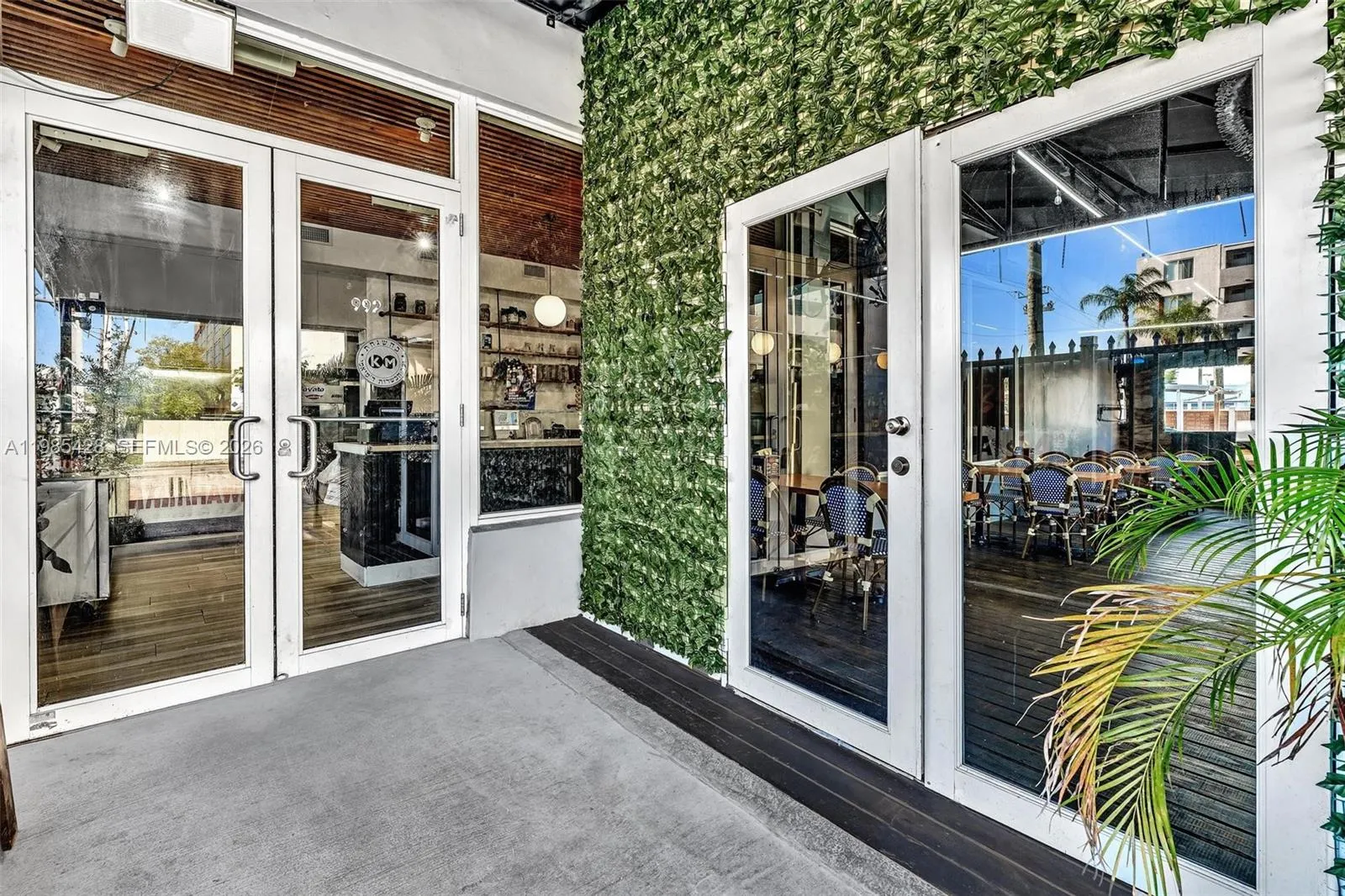 992 NE 167th St, North Miami Beach FL 33162