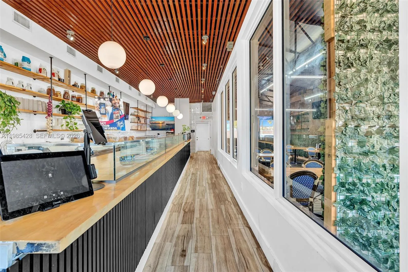 992 NE 167th St, North Miami Beach FL 33162