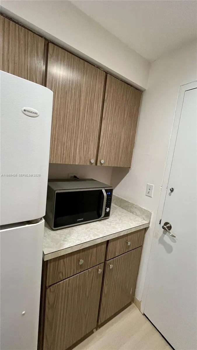 1408 Brickell Bay Dr # 916, Miami FL 33131