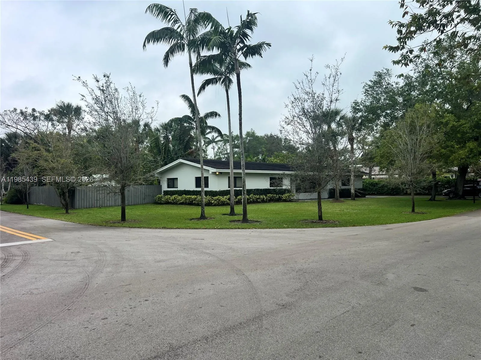 7340 SW 105th Ter, Pinecrest FL 33156