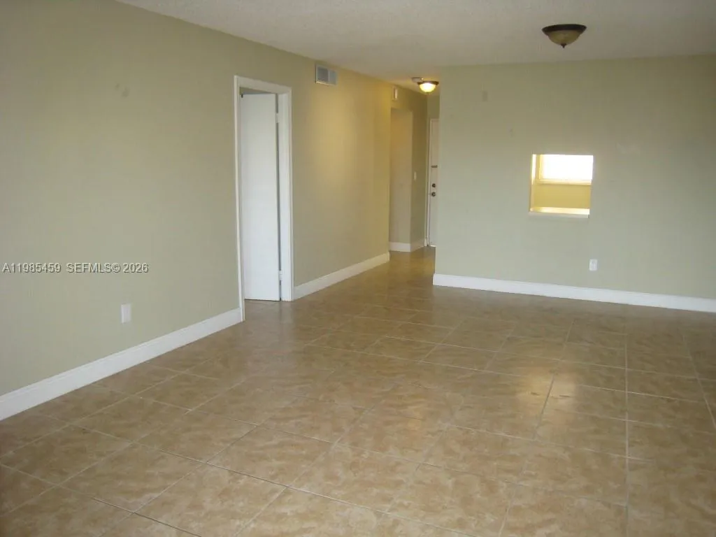 7800 CAMINO REAL # 412, Miami FL 33143