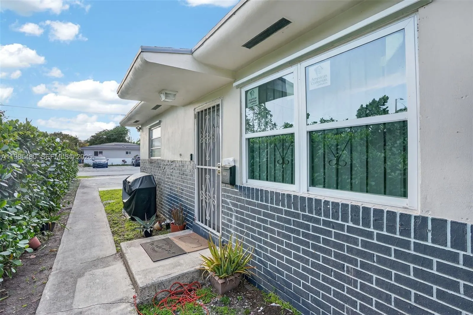 4521 NW 14th Ave # 4521, Miami FL 33142