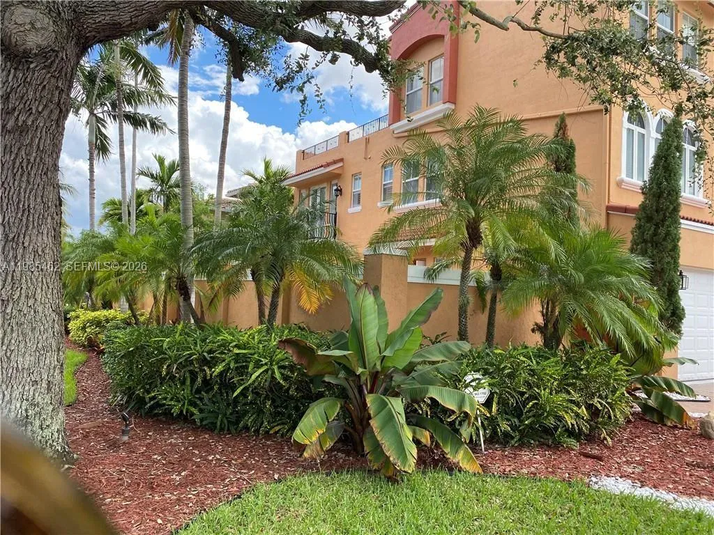 2636 NE 15th St # 2636, Fort Lauderdale FL 33304