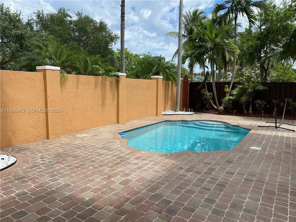 2636 NE 15th St # 2636, Fort Lauderdale FL 33304