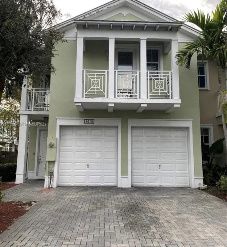 7414 NW 107th Ct # 7414, Doral FL 33178