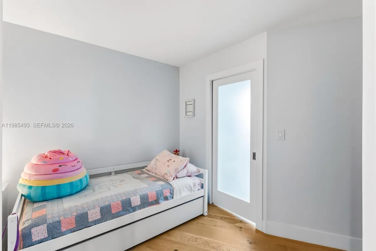 1111 Crandon Blvd # A405, Key Biscayne FL 33149