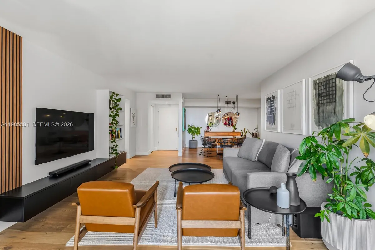 1111 Crandon Blvd # A405, Key Biscayne FL 33149