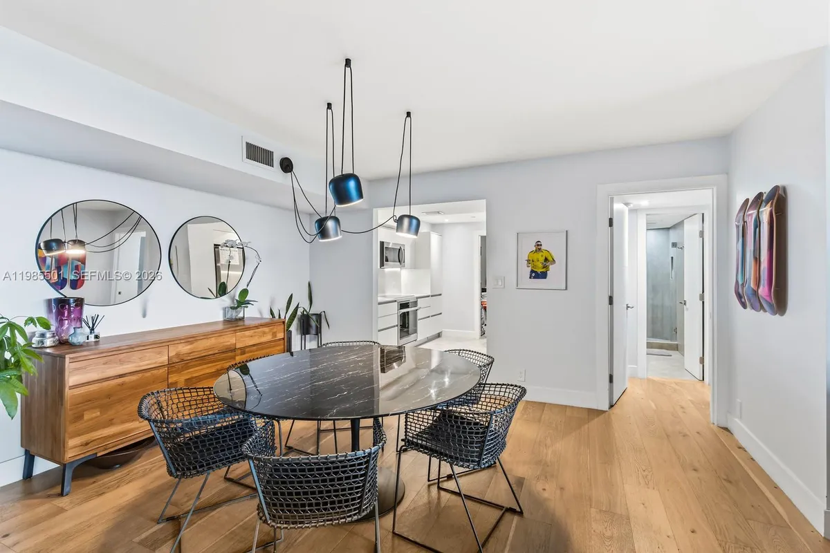 1111 Crandon Blvd # A405, Key Biscayne FL 33149