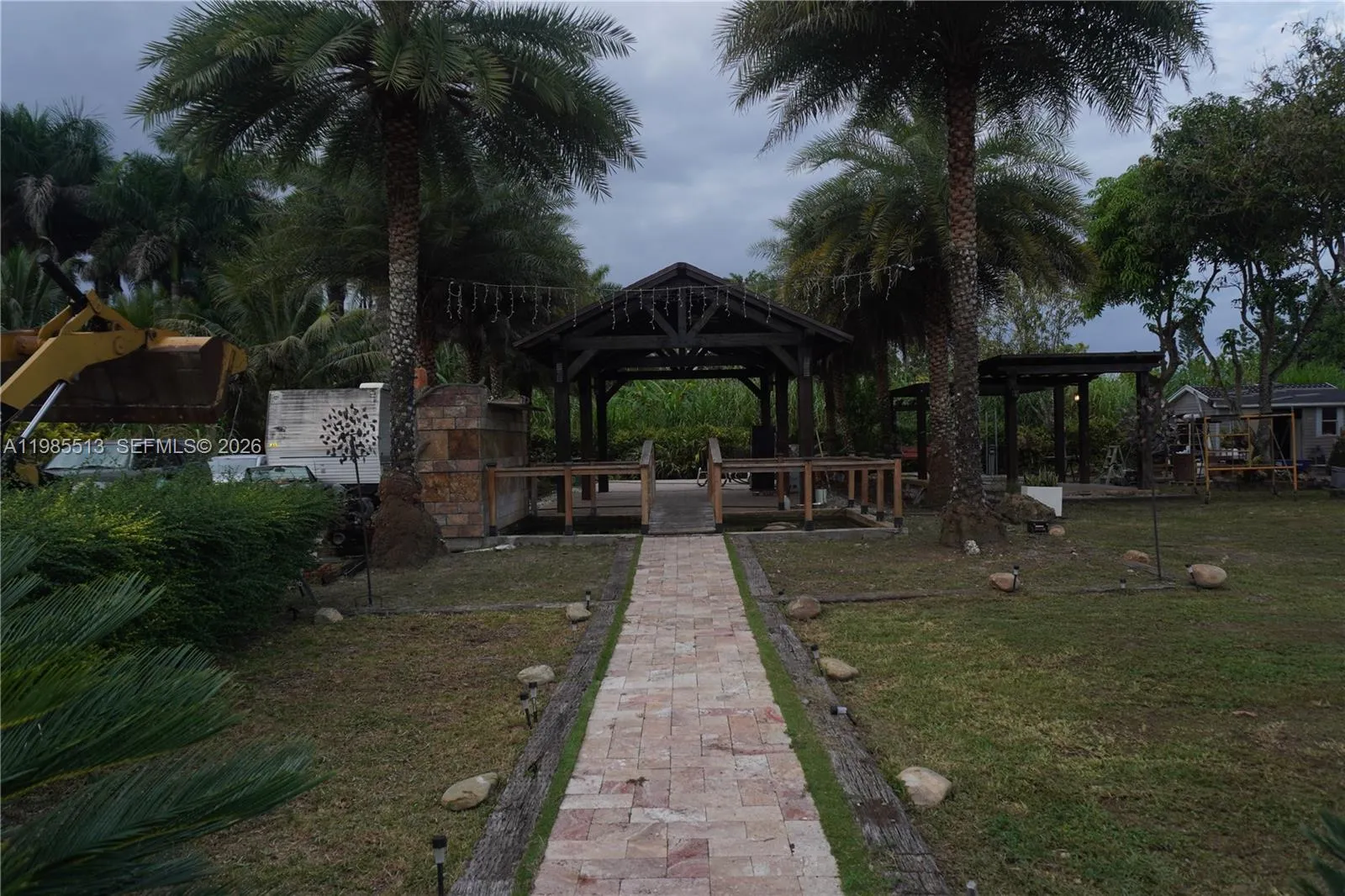 15375 SW 209 AVE, Miami FL 33187