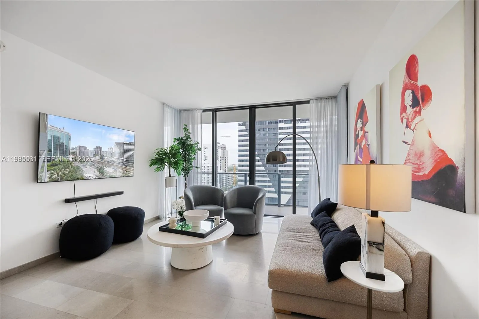 88 SW 7th St # 1010, Miami FL 33130