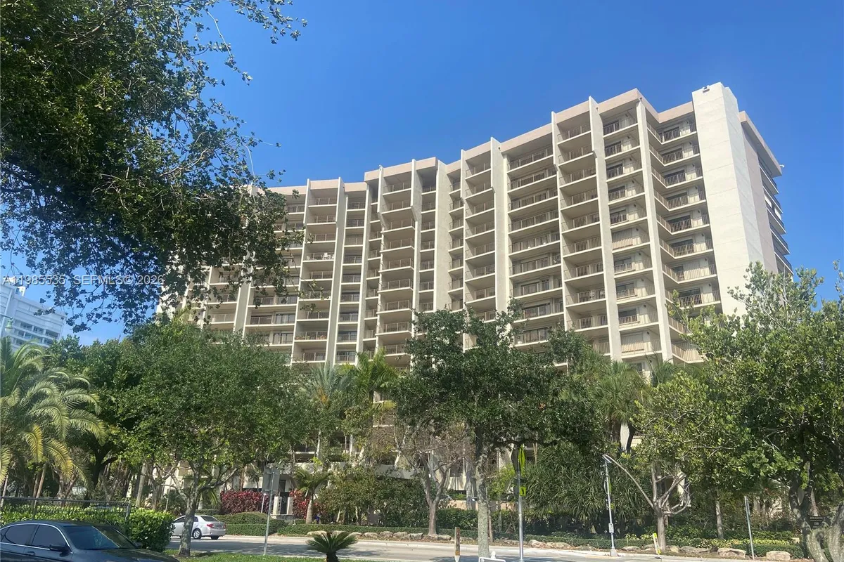 1800 S Ocean Blvd # 301, Lauderdale By The Sea FL 33062