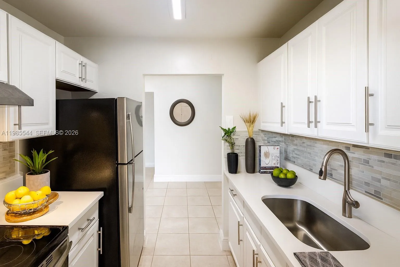 400 NE 1st St # 105, Hallandale Beach FL 33009