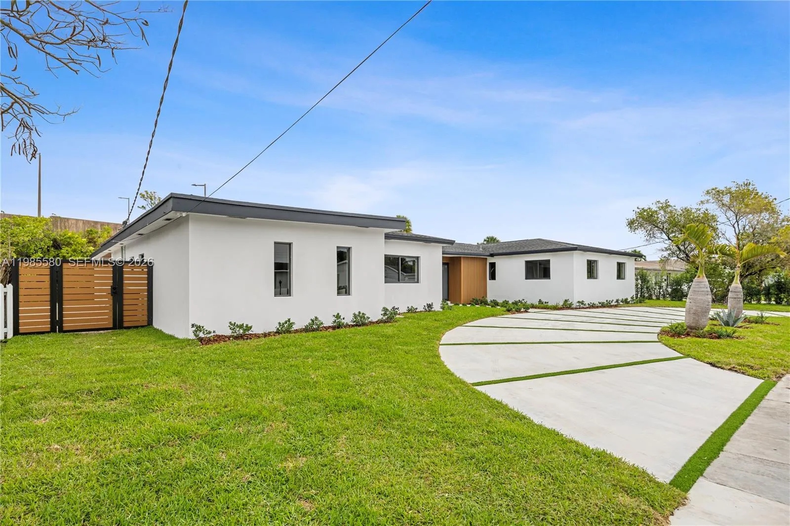 9261 SW 80th Ter, Miami FL 33173