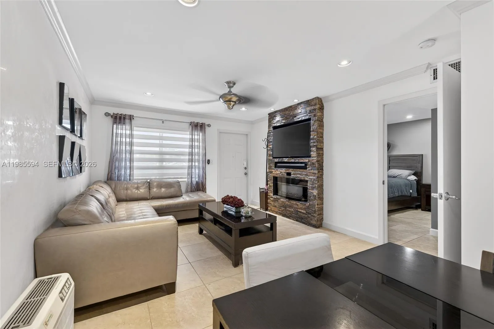 3777 NW 78th Ave # 8F, Davie FL 33024