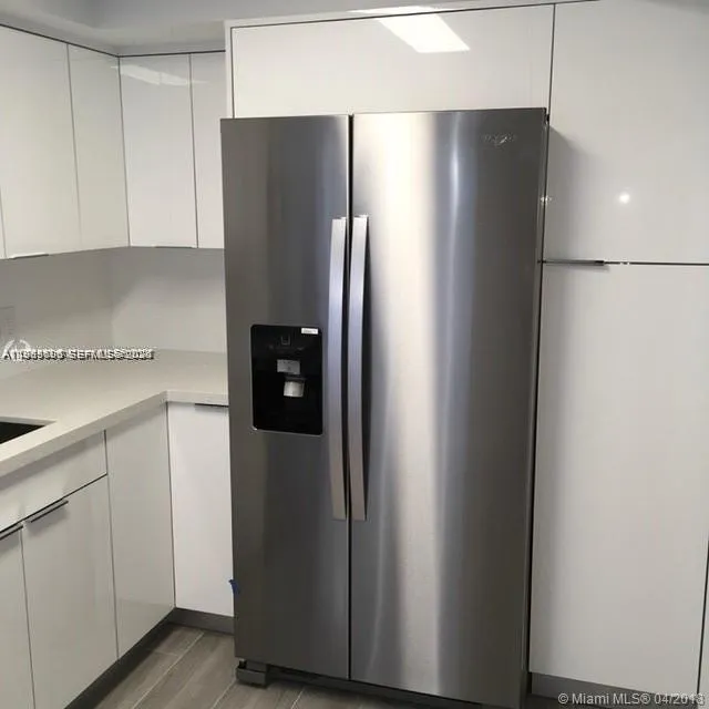 20515 E Country Club Dr # 1045, Aventura FL 33180