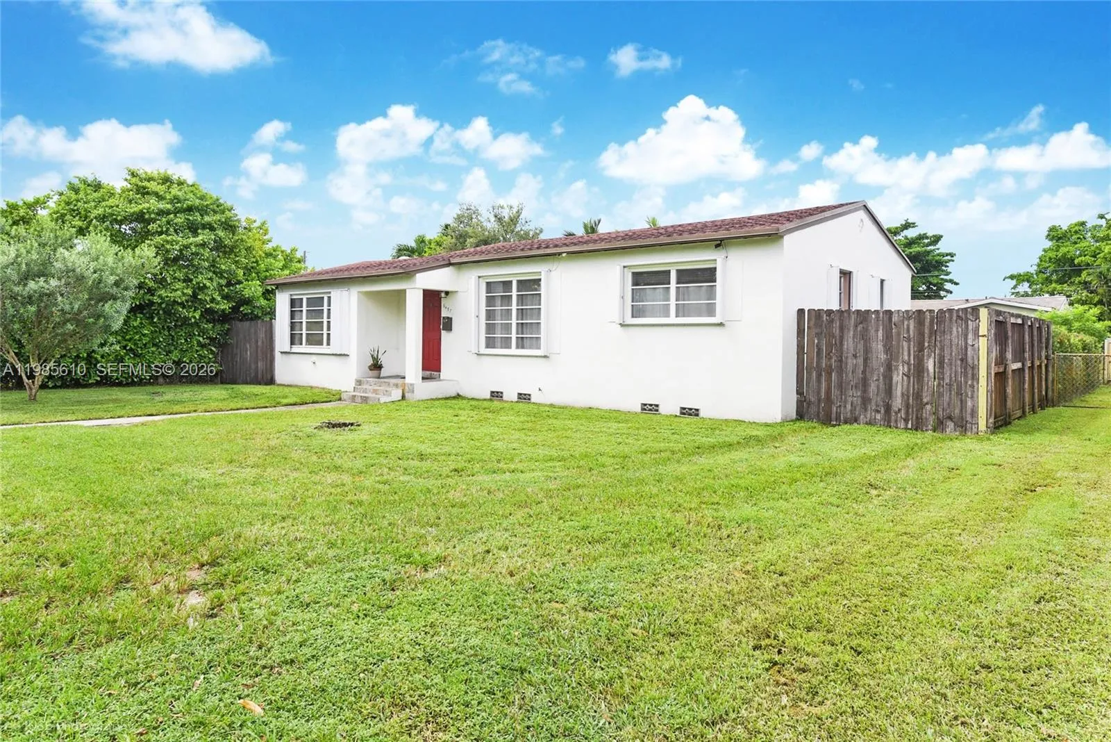 6457 SW 10th St, West Miami FL 33144