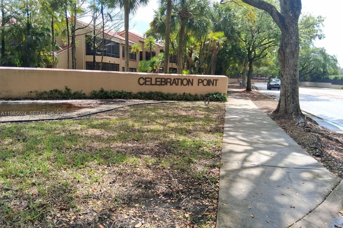 15495 N Miami Lakeway N # 207, Miami Lakes FL 33014