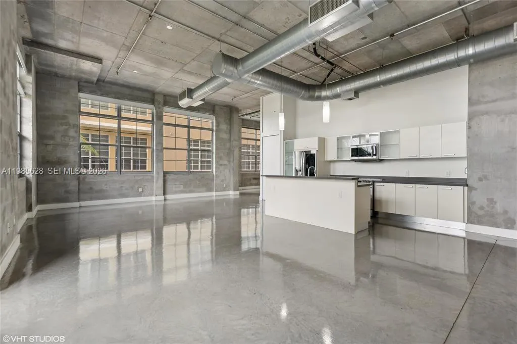 434 NW 1st Ave # 302, Fort Lauderdale FL 33301