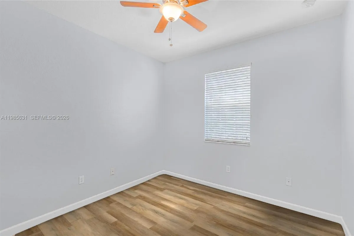 22424 SW 89th Path, Cutler Bay FL 33190