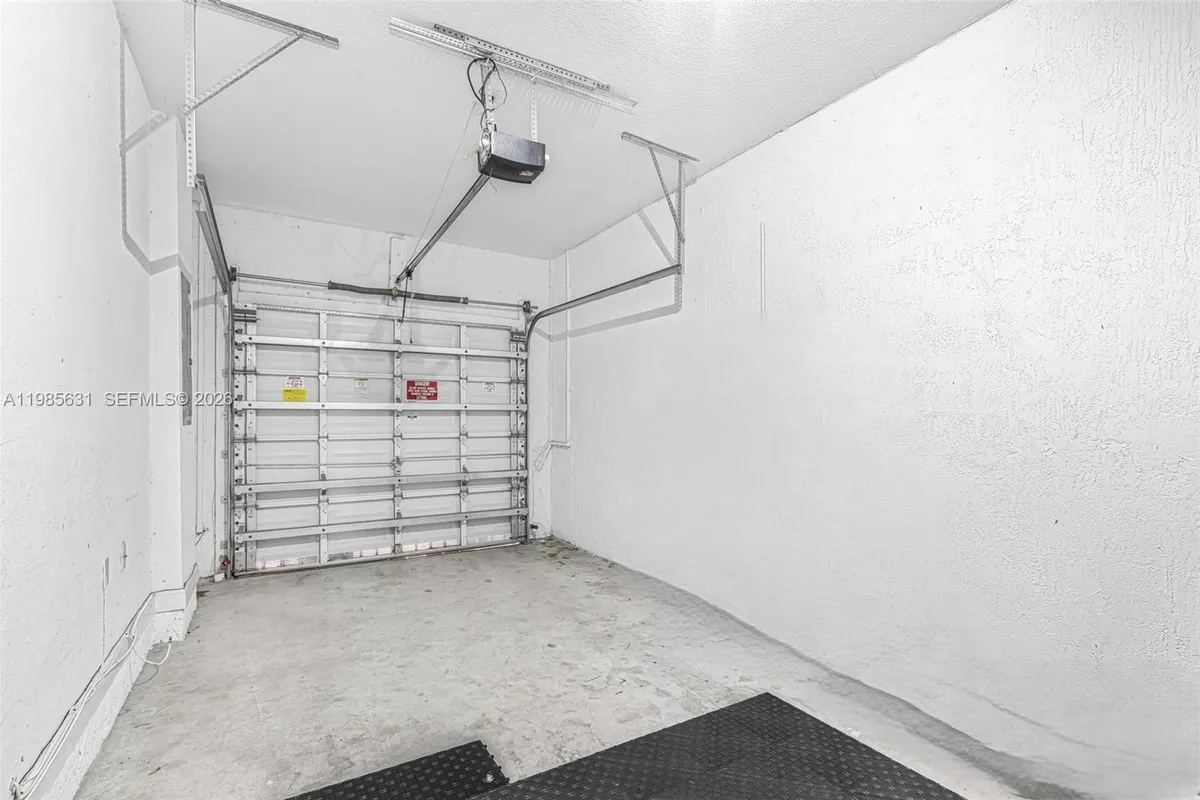 22424 SW 89th Path, Cutler Bay FL 33190