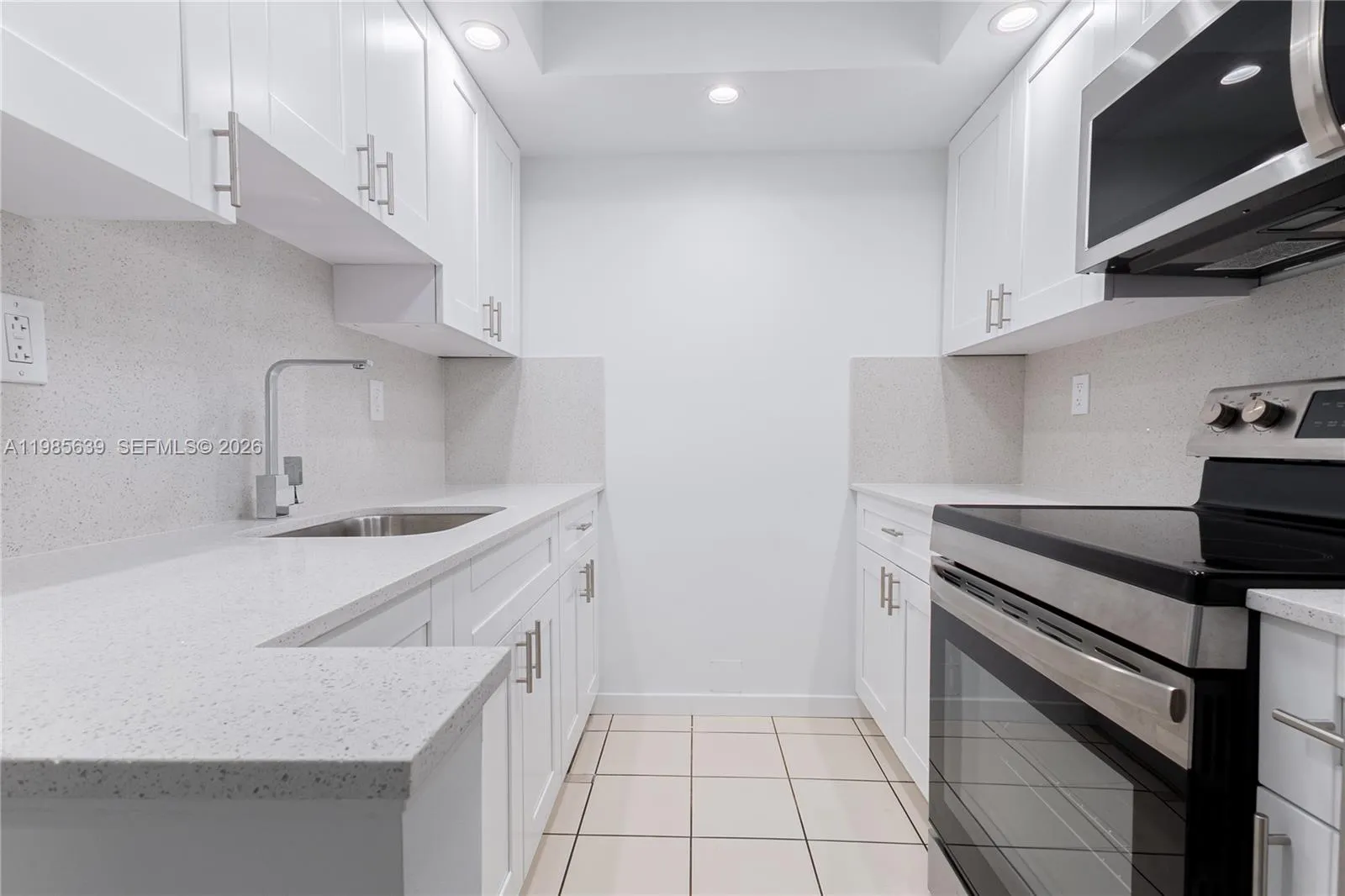 9405 W Flagler St # D205, Miami FL 33174