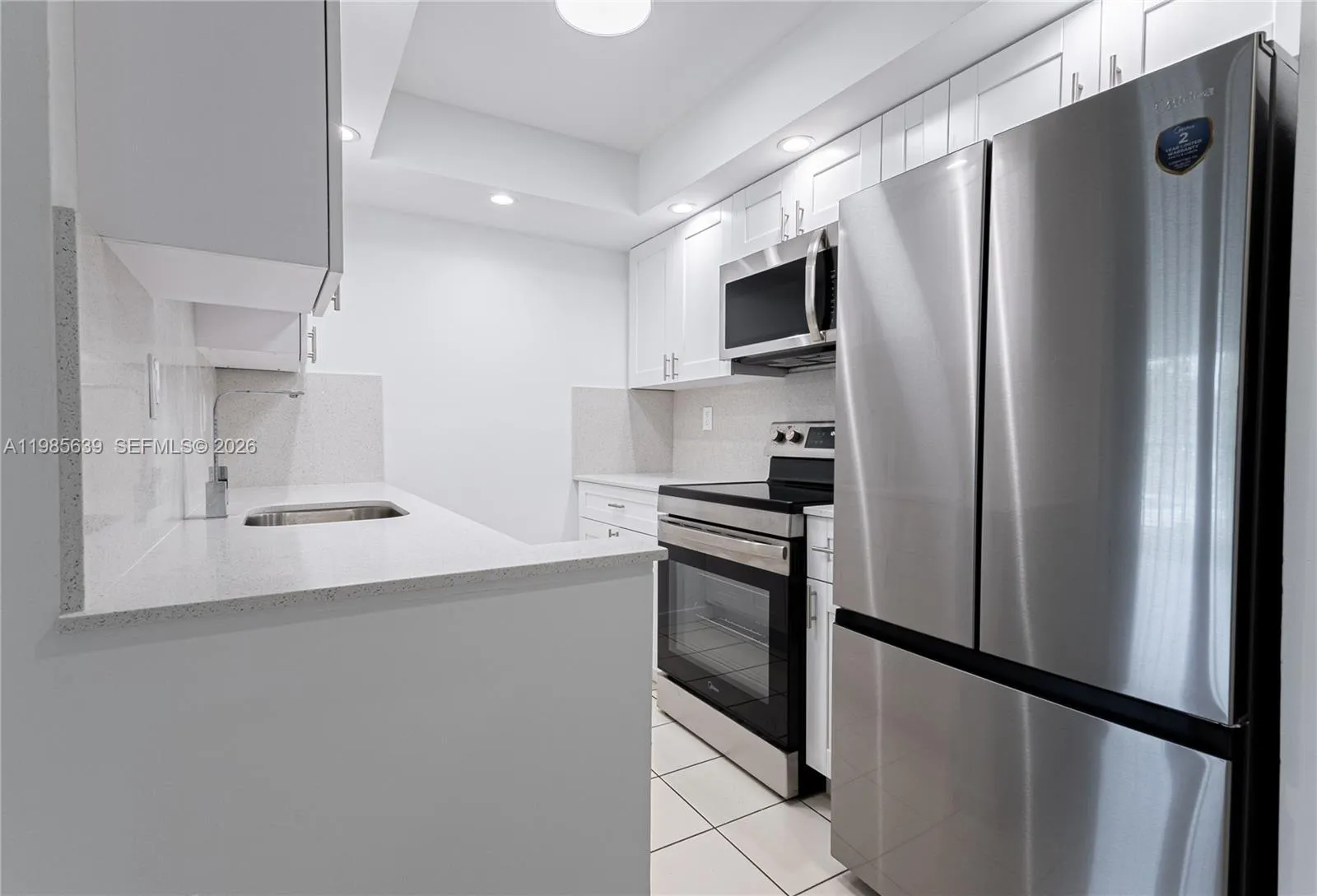 9405 W Flagler St # D205, Miami FL 33174