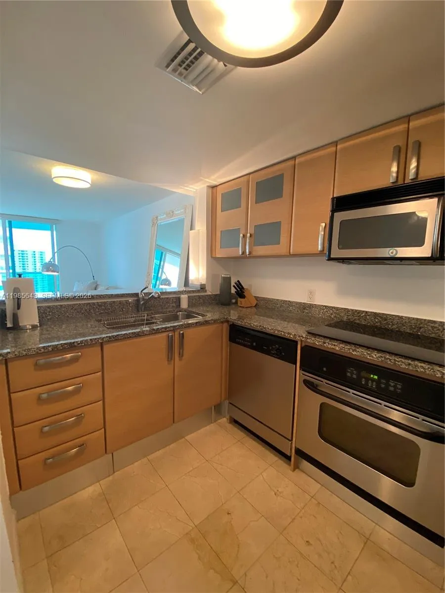 2101 Brickell Ave # 2210, Miami FL 33129