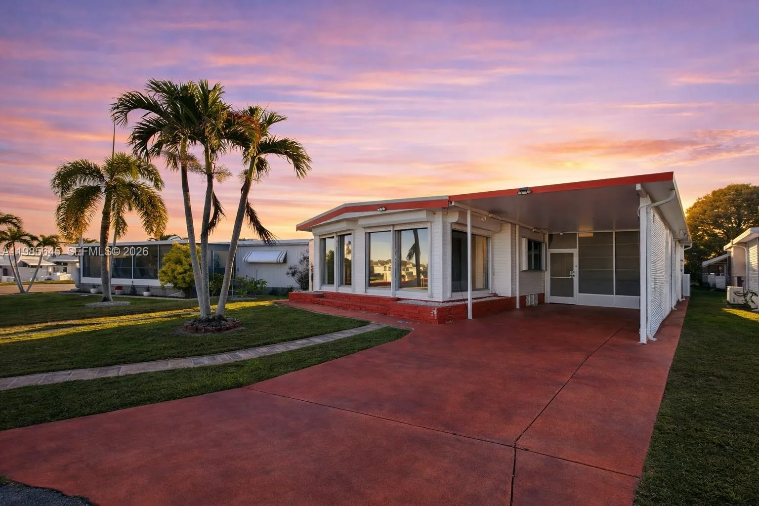 2260 SW 85th Way, Davie FL 33324